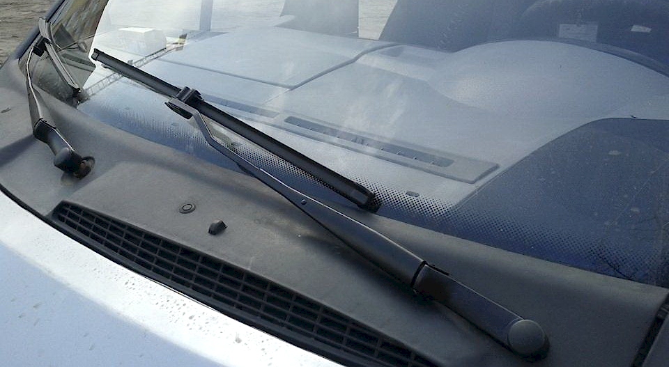 Замена дворников Замена дворников